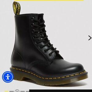 doc martens 1460 boots